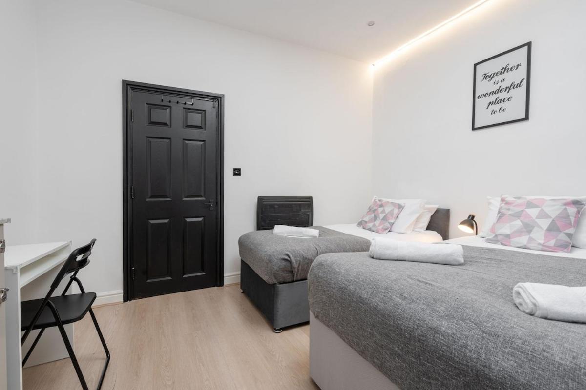 Ferienwohnung Modern 2-Bed Flat, Sleeps 6 Liverpool Exterior foto